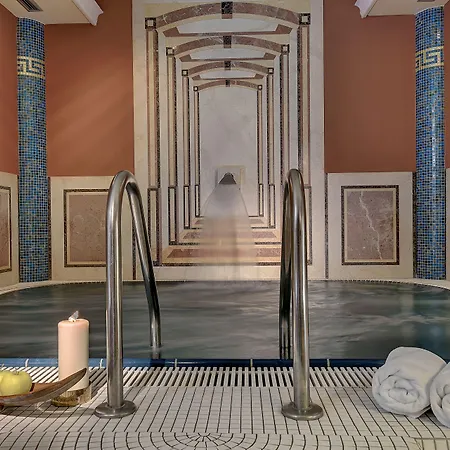 Marrol'S Boutique Hotel-2
